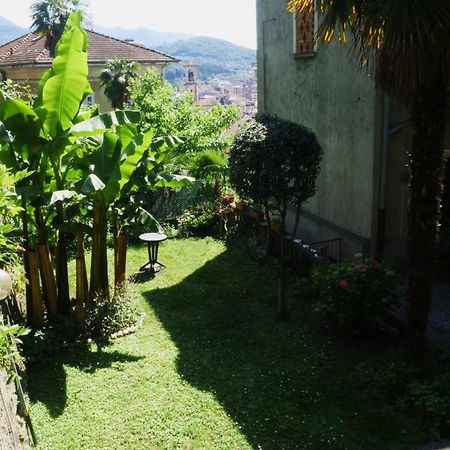 Appartamento Vista Lago ルイーノ エクステリア 写真